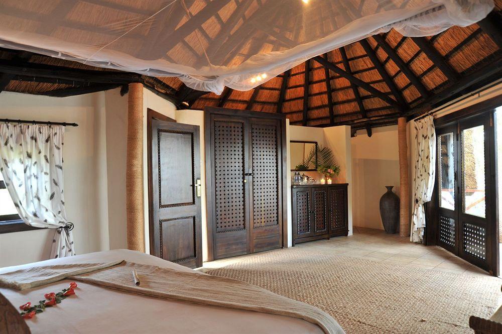 Three Cities Thorntree River Lodge Ливингстън Екстериор снимка